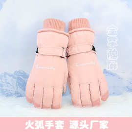 B2115 女士经典字母款保暖防风全掌触屏滑雪手套  火弧批发