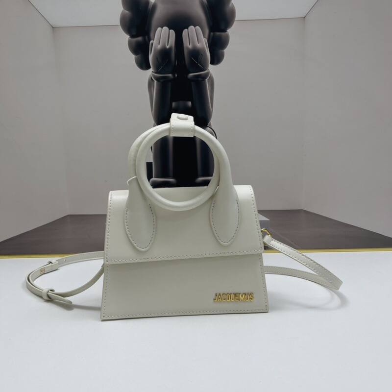 jacquemus New Medium French Fashion All-match Hand-held Shoulder Crossbody High-grade Small Square Bag