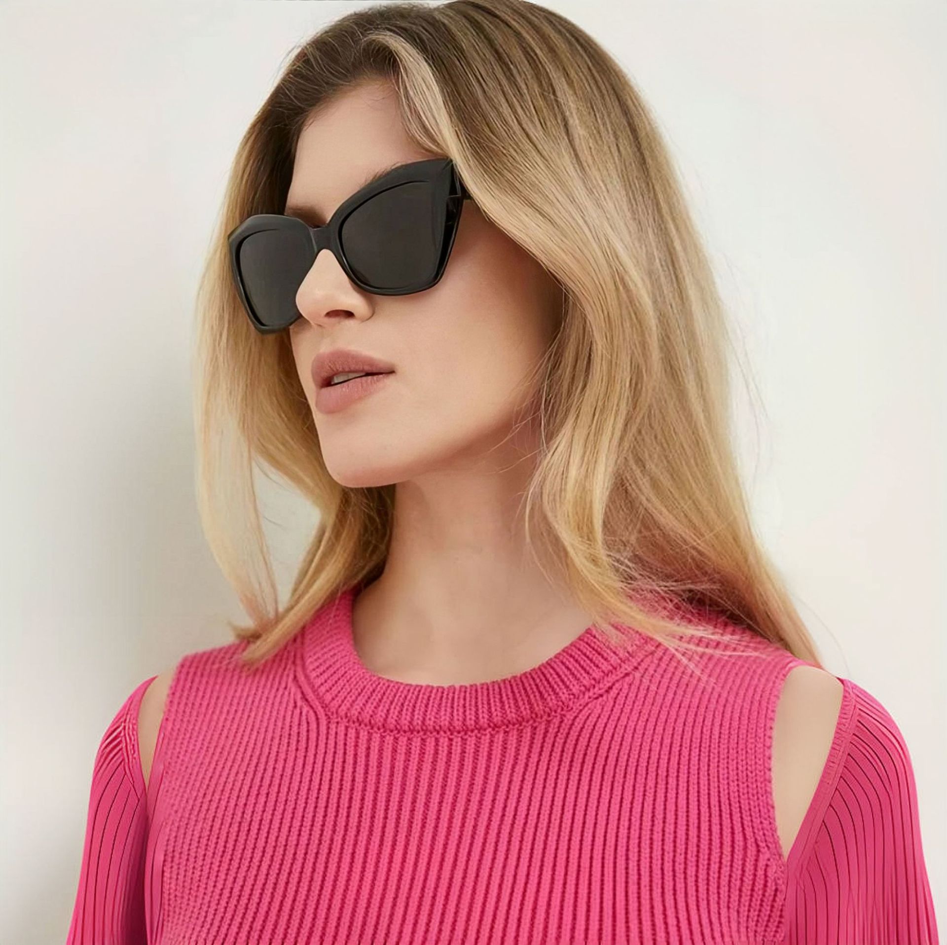 2024 nuevo europeo y americano personalizado calle retro gato ojo sol protección gafas de sol simple polígono gran marco cara mirando pequeñas gafas de sol