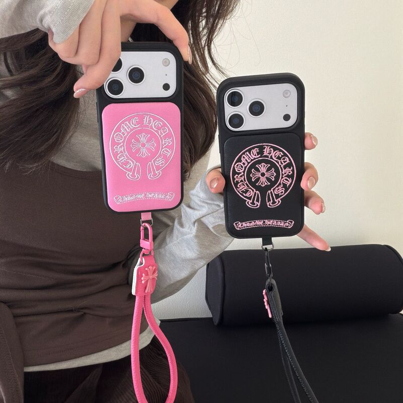 Casual Magnetic Soft Drum Bag Crow Heart Bracelet Suitable for Iphone17 Apple 16/15Promax Mobile Phone Case 14
