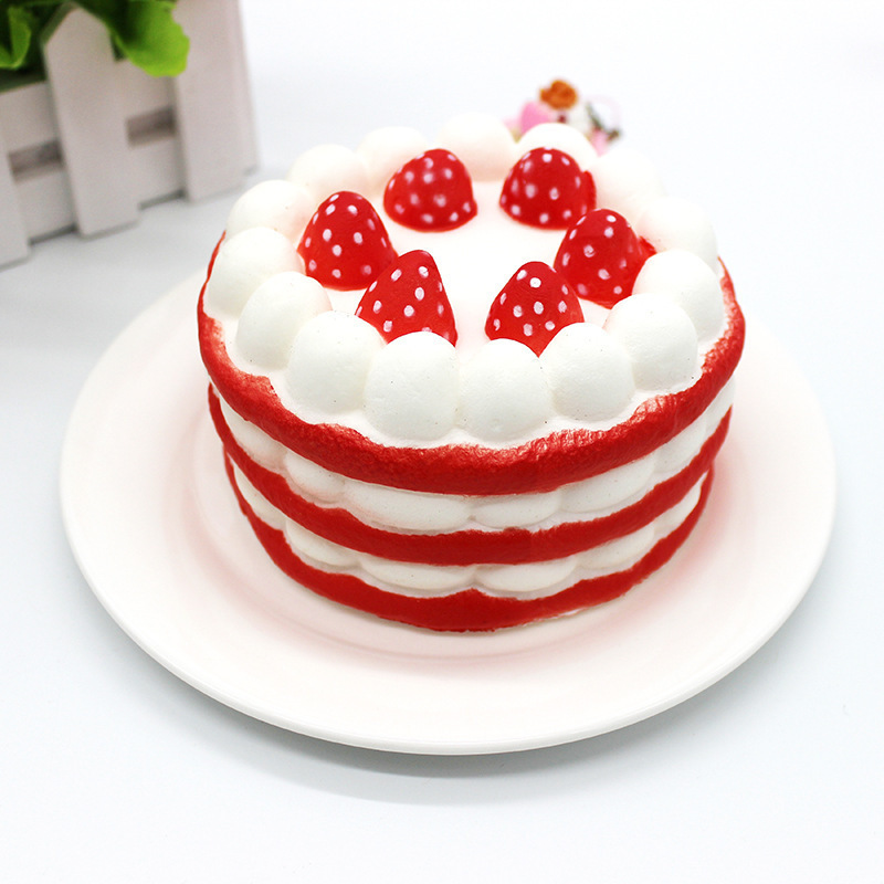 Squishy alimento simulado crema pastel de fresa comer jugar DIY húmedo suave rebote lento niños juguetes caseros pequeños