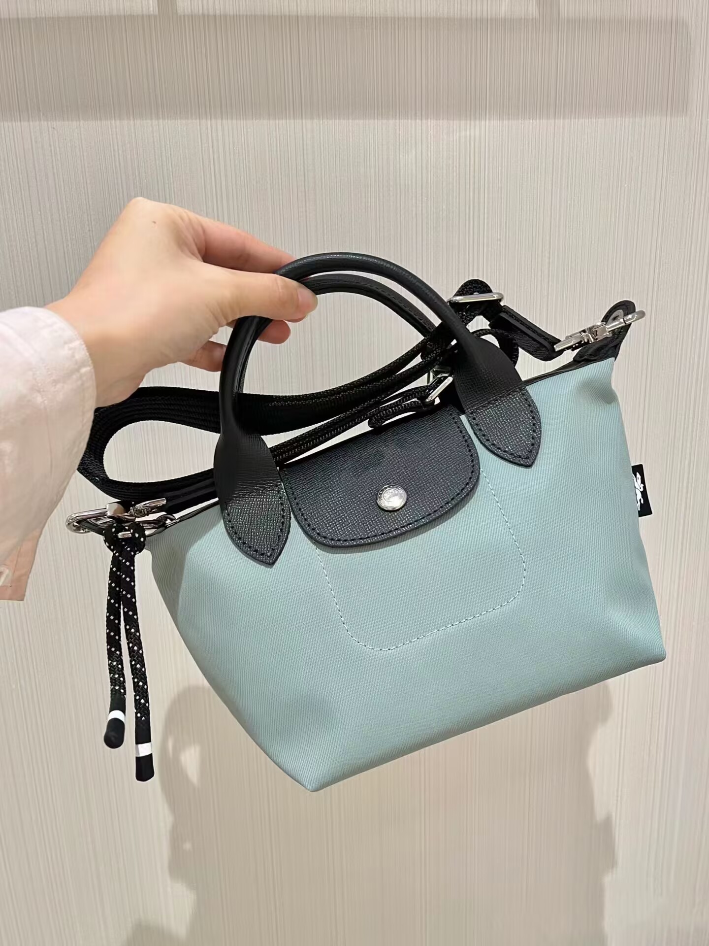 龍包energyシリーズ餃子包托特包男女同一肩斜めショルダーバッグカジュアル通勤女性カバン