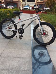 Children's bicycle lightweight aluminum alloy material, medium-sized children 5-12 years old boys and girls 18-20-22 inch bicycle