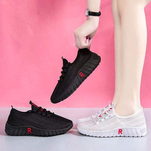 Spring and summer women's sports breathable mesh casual sports shoes thick-soled walking shoes soft-soled comfortable lace-up old Beijing cloth shoes