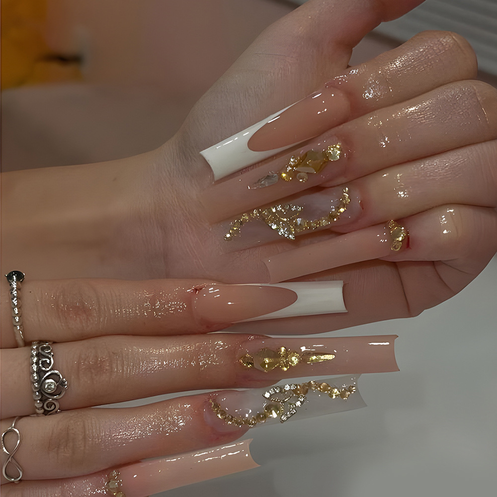 Uñas Postizas de Estilo Europeo y Americano, Color Champán Dorado con Lazo, Decoración de Uñas, Puntas de Uñas, Parches de Uñas Postizas de Venta Caliente para Exportación image 1