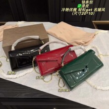 2025头层牛皮荔枝纹晚宴手拿包真皮女包珐琅彩蛇头链条包欧美复古
