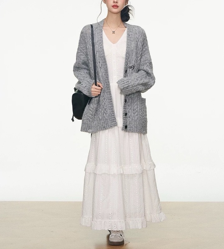 7.20新品 WESTAYON 宽松彩点毛衣开衫外套女灰色慵懒风+连衣长裙|undefined