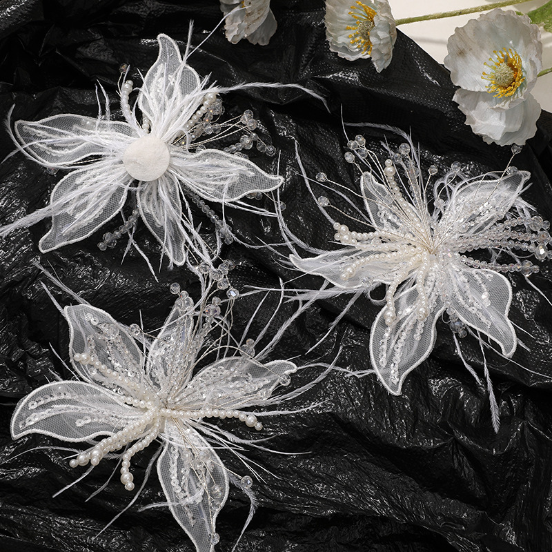 仙美纯欲白色蕾丝羽毛珍珠水晶花扭丝花头饰少女抓夹胸花发饰发夹|undefined