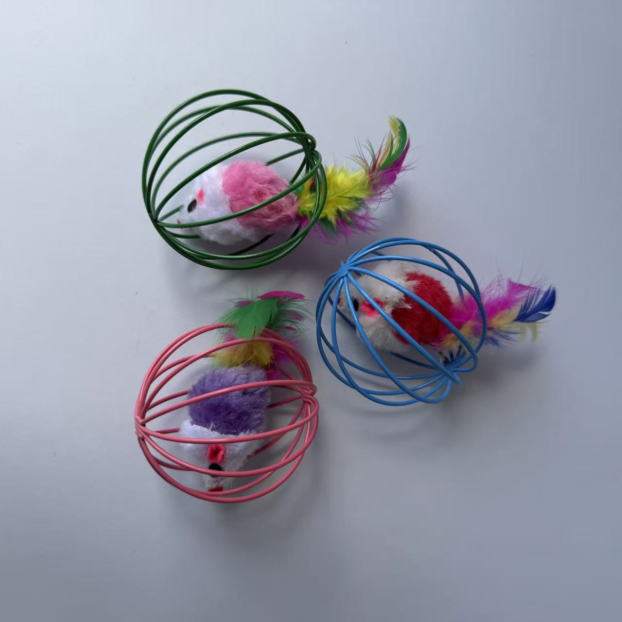 Fabricantes mascotas al por mayor juguetes de gatos, pelota de seda, palo de gato, gatitos pequeños, dientes limpiadores, juguetes sonoros, suministros de pelota