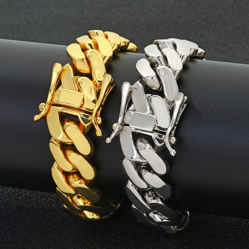 European and American Cross-Border Popular Hip-Hop Bracelet Men's Buckle Glossy Cuban Chain Men's Bracelet Jewelry High-End Accessories