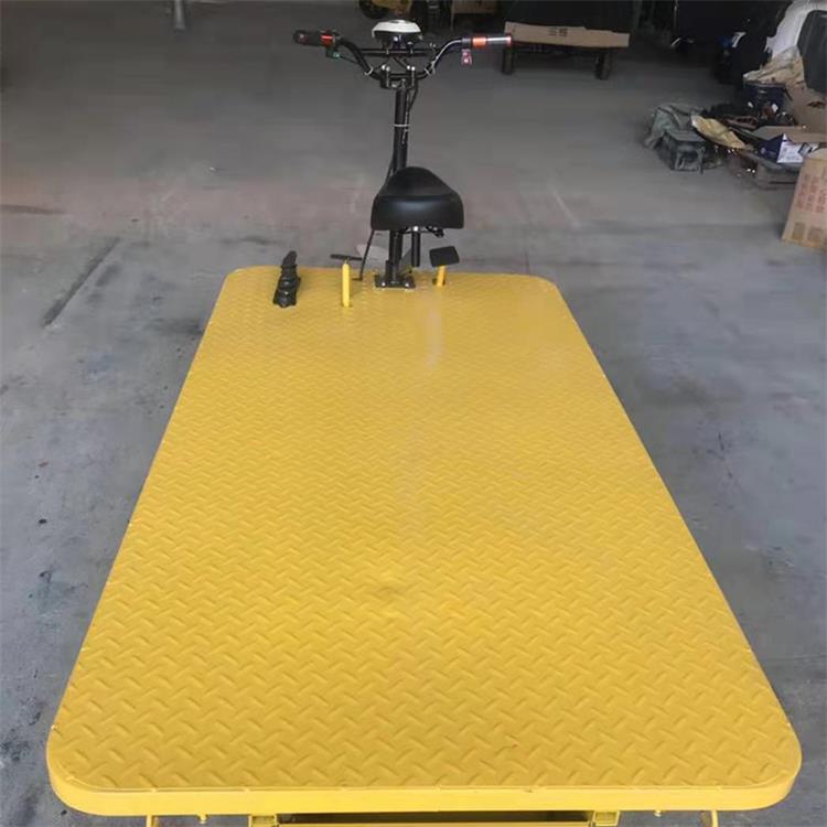 厂家直供电池无轨电动平板车 无轨低压电动工具车