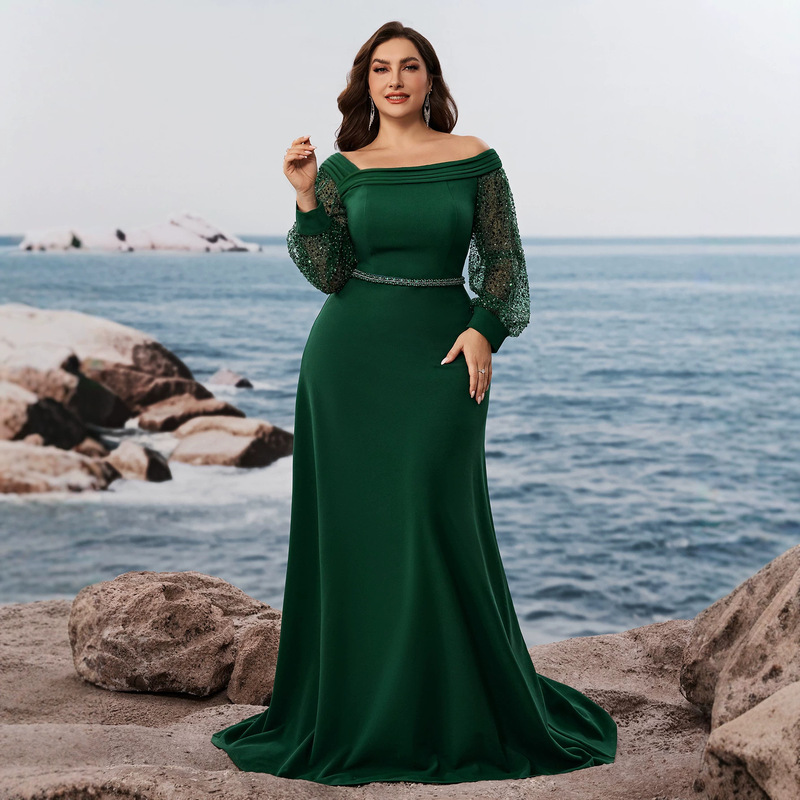 Irregular Collar, Pleated Details, Plus-Size Evening Gown, Sequined Mesh Sleeves, Rhinestone Embellished Long Dress, Elegant Mother's Dress Irregular Collar, Pleated Details, Plus-Size Evening Gown, Sequined Mesh Sleeves, Rhinestone Embellished Long Dress, Elegant Mother's Dress