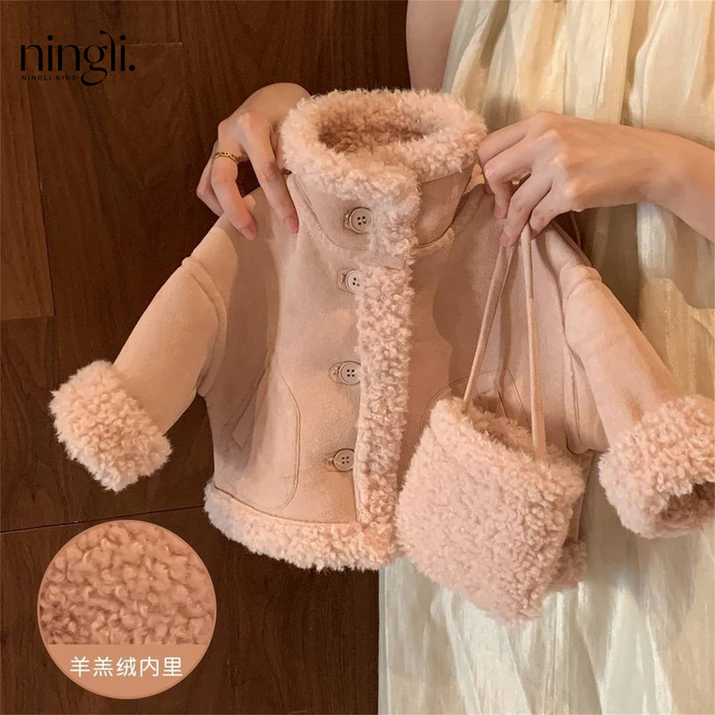 Ningli Girls' Faux Suede Jacket Winter 2026 New Style Toddler Girl Baby Integrated Lamb Wool Jacket Cross-Border Ningli Girls' Faux Suede Jacket Winter 2026 New Style Toddler Girl Baby Integrated Lamb Wool Jacket Cross-Border