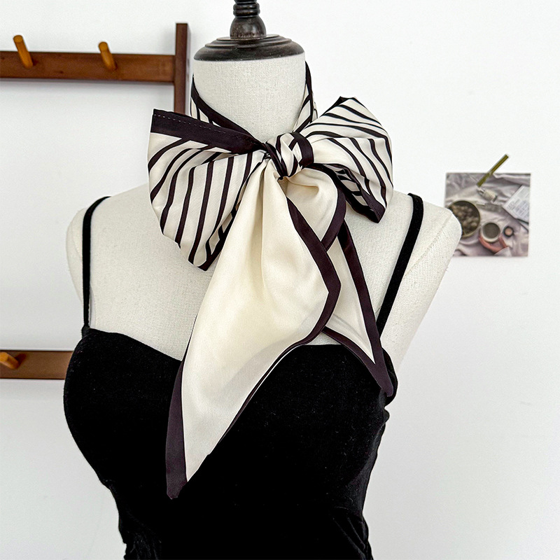 Bufanda de seda, atmósfera coreana, nuevo temperamento, cinta de esquina afilada de moda, cinturón de seda de imitación, bufanda con cuello