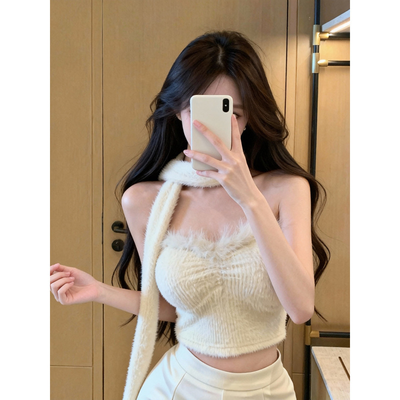 Real Price Guaranteed: Women's Autumn and Winter Pure Desire Style Camisole with Fur, Padded Bustier Top, and Inner Layer Real Price Guaranteed: Women's Autumn and Winter Pure Desire Style Camisole with Fur, Padded Bustier Top, and Inner Layer