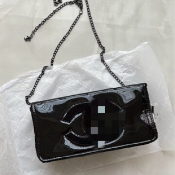 Xiangjia Beauty Gift Single Shoulder Chain New Fashion Retro Versatile Crossbody Vip Gift Patent Leather Underarm Bag