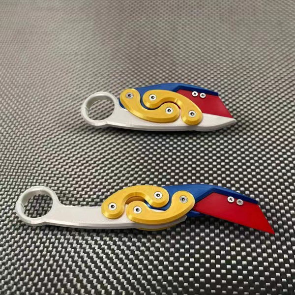 Cuchillo de zanahoria de doble filo, cuchillo de descompresión por gravedad impreso en 3D con luz intermitente, juguete de descompresión de goma, arenas movedizas
