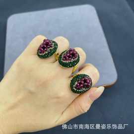 原创首饰天然石榴石葡萄形状陶泥镶嵌戒指抖音热销款法式个性首饰