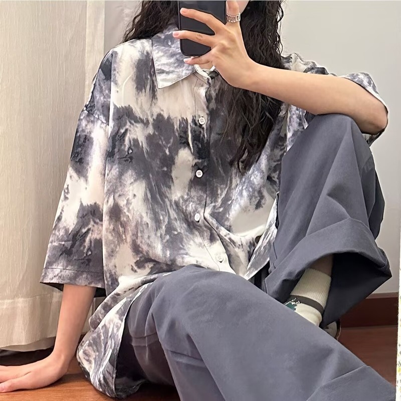 海辺のリゾートスタイルの花柄シャツ夏ルーズカジュアル香港スタイルレトロフラワールーズ半袖シャツ女性のトップ|undefined