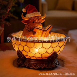 Christmas Highland Cow Reading Bubble Bath Lamp�}�Q�ߵ�ţ��