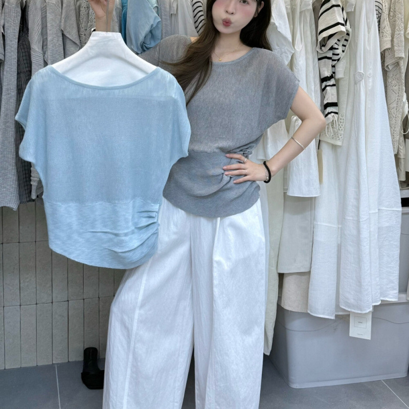 Thin Material Women's Clothing from Dongdaemun, South Korea, High-Quality Summer New Arrivals, Wide Collar Design, Wide Hemline Knitwear
