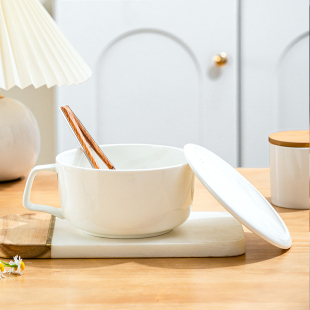Jingdezhen Tableware Pure White Bone China Bowl with Handle Microwave Oven Available Bowl with Lid