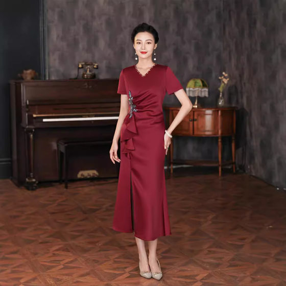 2024 New Chinese Wedding Mother Dress Happy Mother Retro Cheongsam Toasting Dress High-end Style