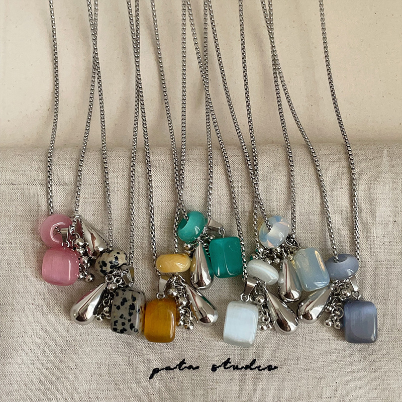 Ins Natural Stone Grape Bunch Water Drop Tassel Pendant Long Necklace Women's Niche Elegant Fashion Neck Chain Clavicle Chain