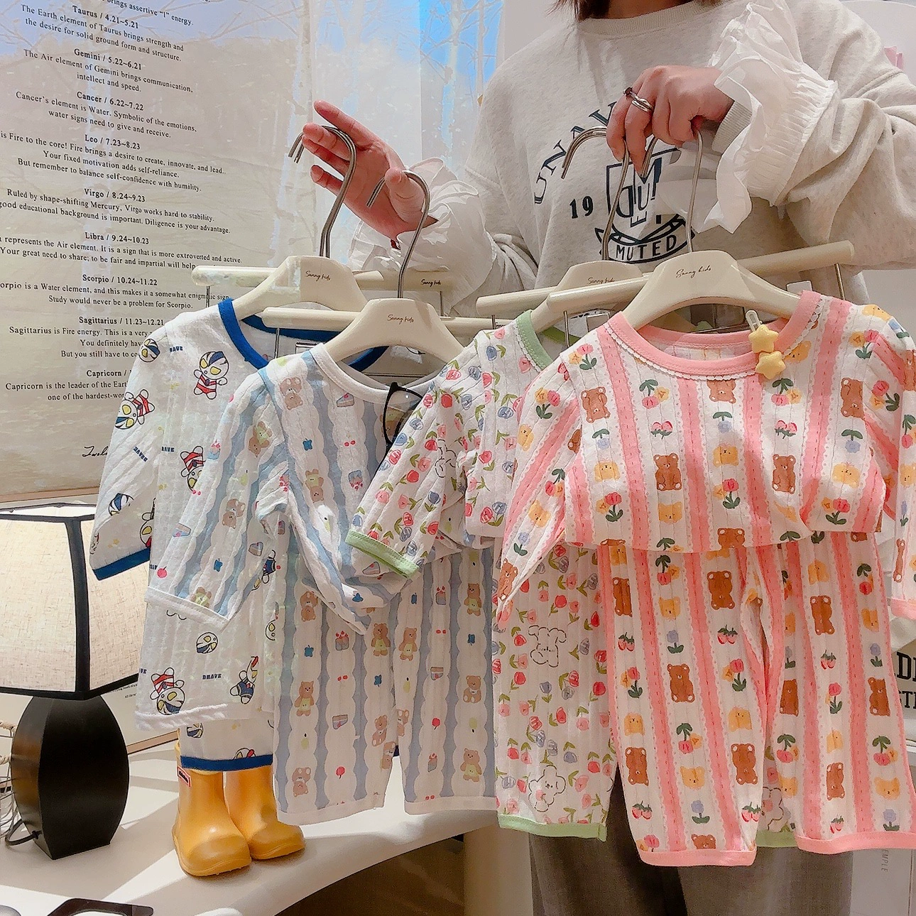 Летний детский пижамный комплект с длинными рукавами, дышащий комфортный тонкий хлопок для мужчин и женщин