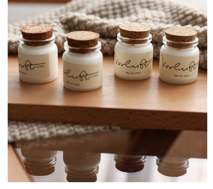 Vacation, Simple Style Style Vacation Simple Style Solid Color Soy Wax Scented Candle Home Fragrance