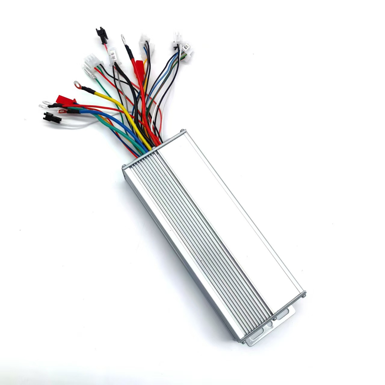 Controlador sin escobillas de doble modo de vehículo eléctrico transfronterizo 36V48V72V350W600W1000W de dos ruedas de tres ruedas