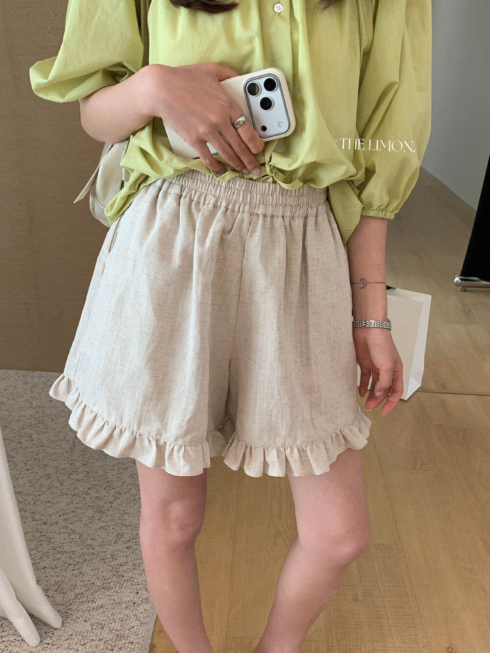 Quần short nữ cạp chun ống rộng chất liệu linen phối viền ren — màu sắc, xanh lam, Màu cà phê, màu hồng chi tiết 26