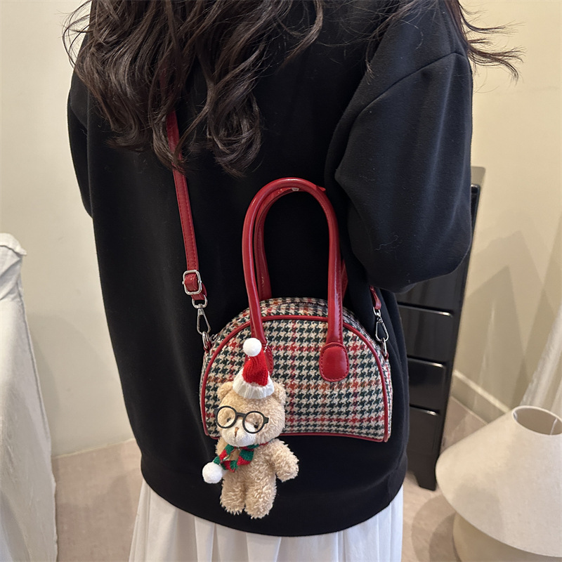 Bolsas de conchas de aire a cuadrillas extranjeras para niños y niñas, bolsas de caricatura lindas de peluche para bebés, bolsas de mano de otoño y invierno nuevas bolsas para niños