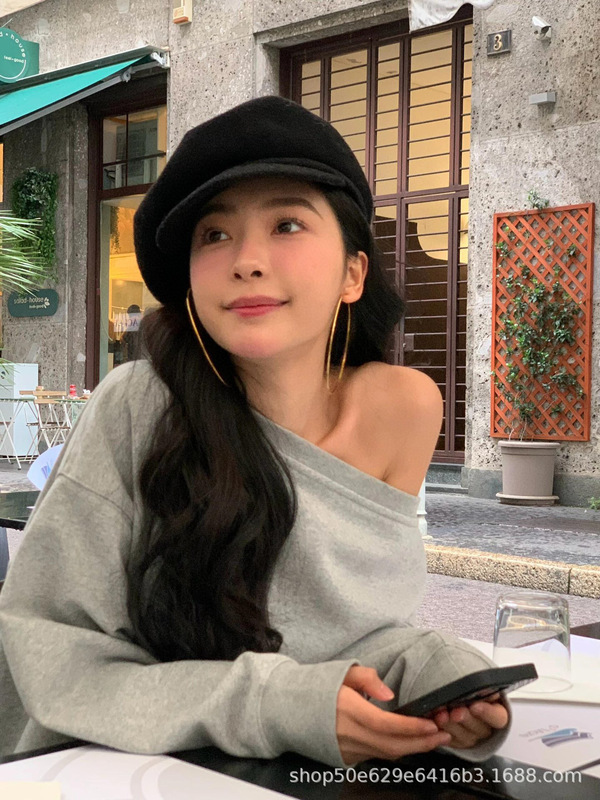 现货 易梦玲同款灰色斜肩长袖卫衣女秋季慵懒风宽松显瘦套头上衣|undefined