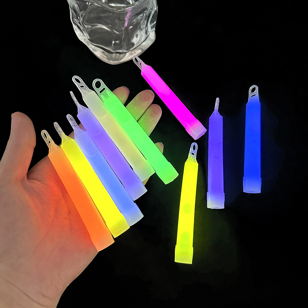 Amazon 6inch Colorful Fluorescent Sticks Party Concert Cheer Props Outdoor Camping Lighting Glow Sticks