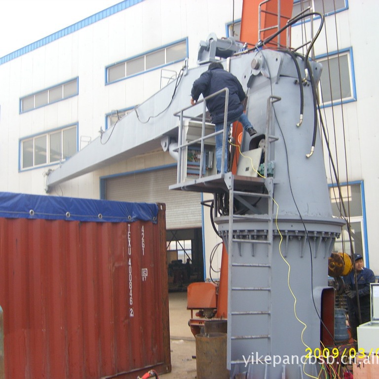 液压吊机 克令吊 起重机 直臂吊 起重设备