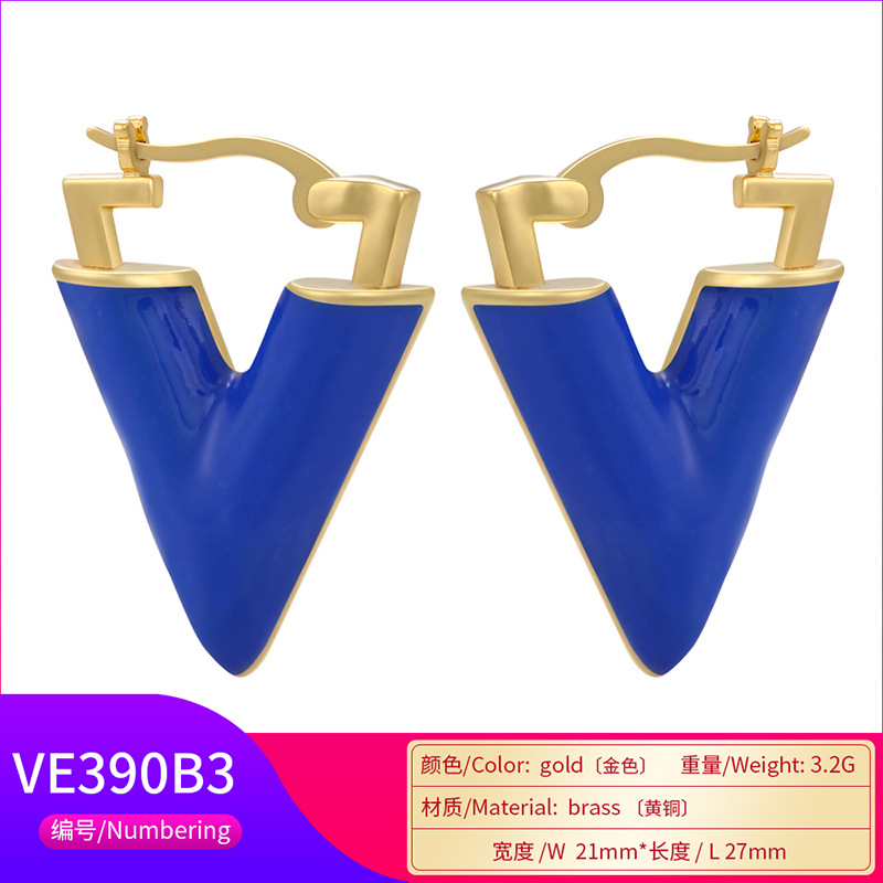 Retro V-shaped Copper Ear Buckle Wholesale Nihaojewelry display picture 9