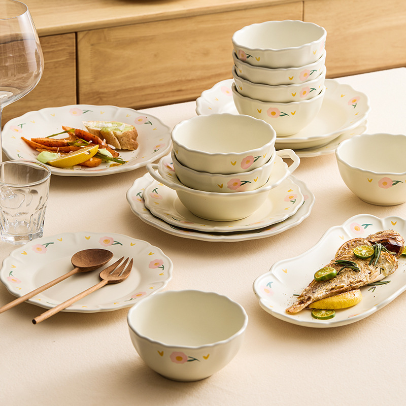 Peony Lace Ceramic Dinnerware Set Bowls and Plates for Home Use 2026 New Model Kitchen Dishes Plates Dining Bowls High Aesthetic Value