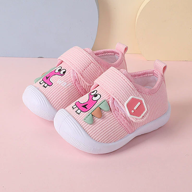 Footwear for men and women girl's for early age, children's cloth cartoon shoes, soft sole, 0-1-2 years