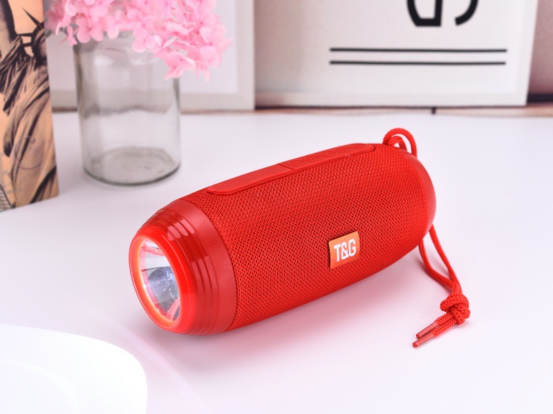 Transfronterizo TG602 altavoz Bluetooth con linterna altavoz inalámbrico portátil al aire libre mini subwoofer