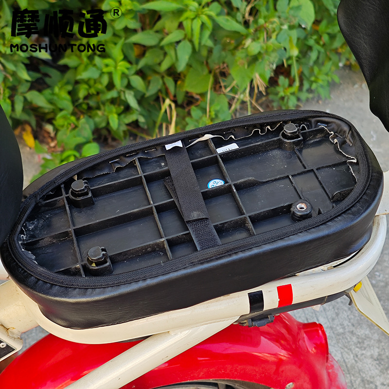 Front and Rear Seat Electric Car Sun Protection and Waterproof Seat Cushion Cover New National Standard Rear Seat Cover Battery Car Leather Seat Cushion Cover Backrest Cover