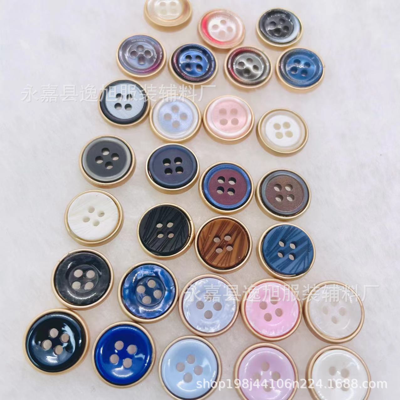 现货金属树脂四眼扣衬衫扣陶瓷扣晕染渐变撞色哑光流光西装扣批发