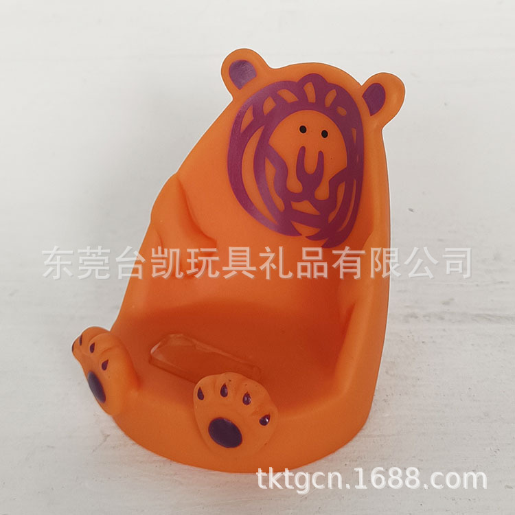 Manufacturer Customized Desktop Lazy Artifact Bear Mobile Phone Holder Creative Multifunctional Bracket Pvc Office Small Ornaments