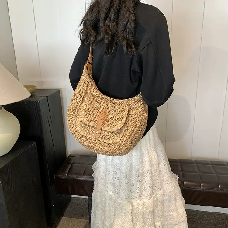 新款大容量草编包高级感手工编织包斜挎包包女度假海边沙滩托特包