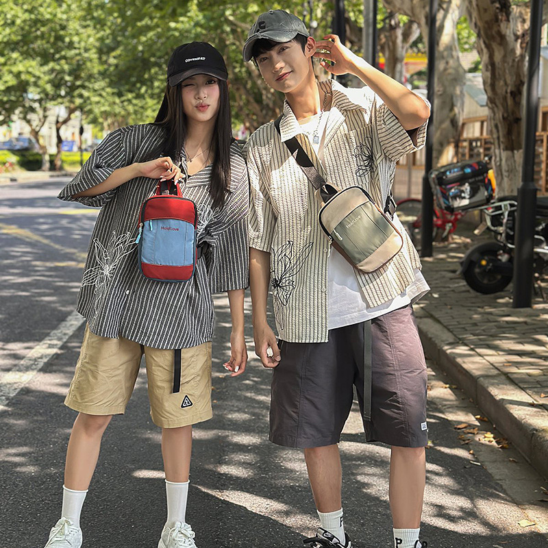ins クールな男性と女性のスポーツクロスボディチェストバッグストリートシンプルファッション多用途ショルダーバッグコントラストカラーカジュアルバックパック|undefined