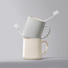 ����������ڱ��R��ɫ����ɫ���s�r��ϴ����ˮ���Ӻ�����ʽ��H��