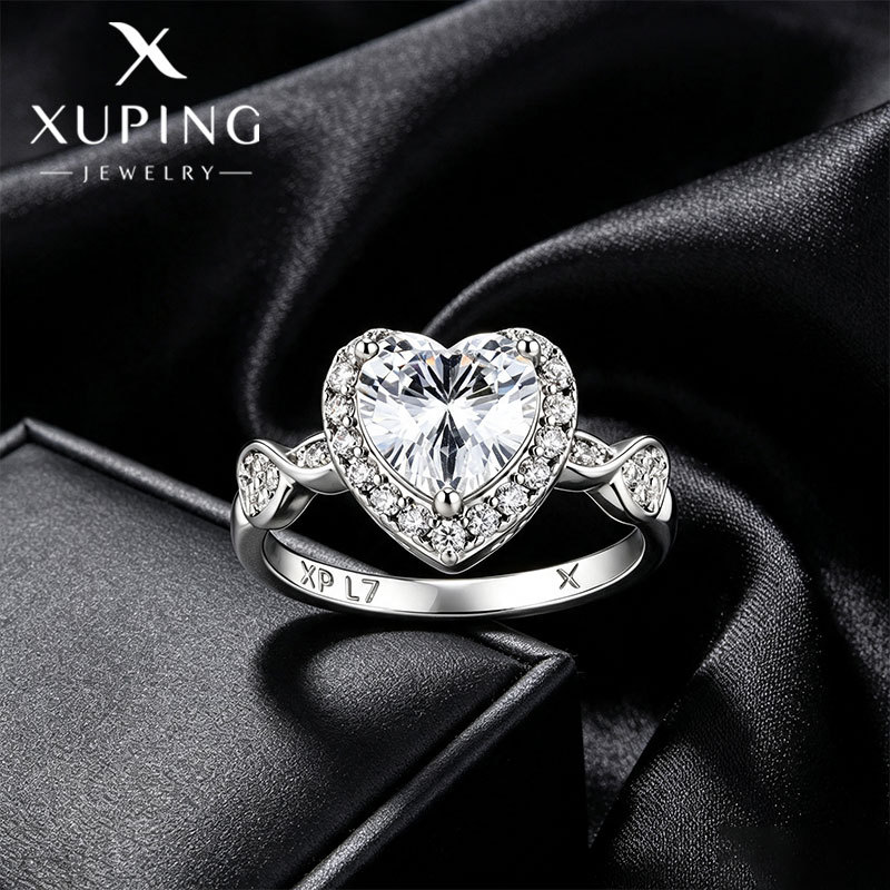 Xuping lujoso diseño ligero anillo de diamante de aleación de apertura de alta calidad anillo de moda personalidad anillo de novia