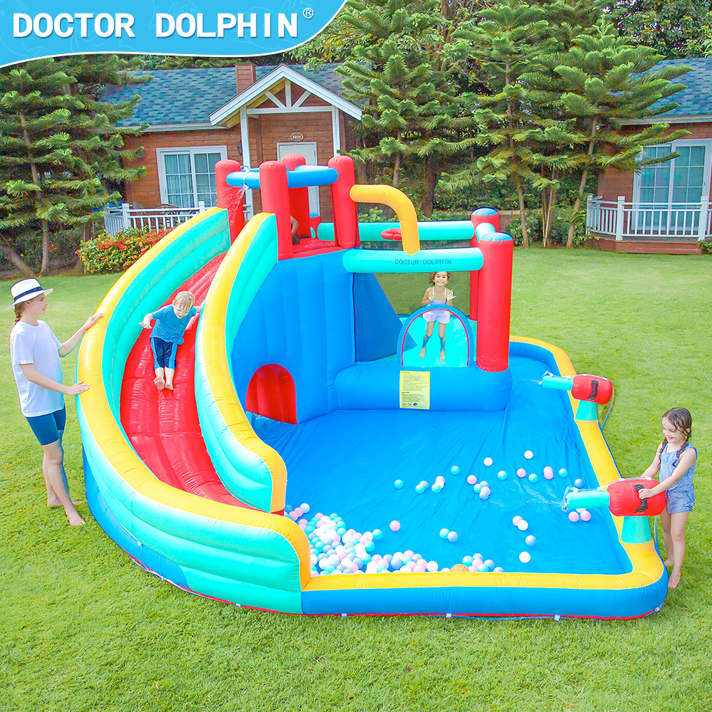 Castillo inflable Doctor Dolphin, castillo inflable pequeño para niños con rociador de agua para interiores, trampolín inflable para el hogar, tobogán, piscina de olas