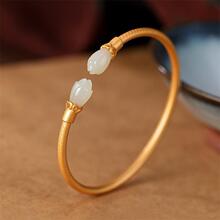 ��Ȼ���������CŮ���y僽���LС���OӋ���m�������_���֭h