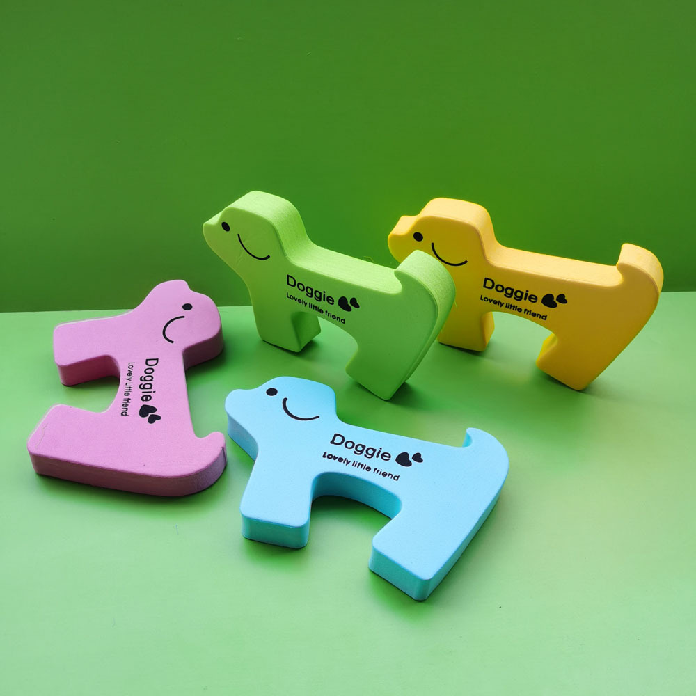 小狗考拉小猫门卡6